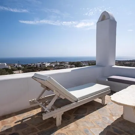 Moon With Private Swimming Pool * Aspro Chorio